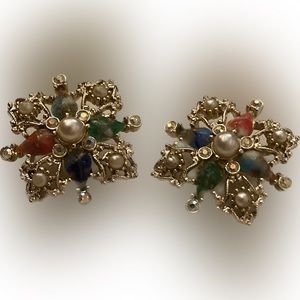 Circa 1960 Sara Coventry clip on earrings “Galaxy”